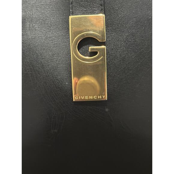 GIVENCHY Black Leather One Shoulder Bag Formal Shoulder Bag Crossbody Authentic - Picture 2 of 16